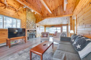 7 Mi to Nubs Nob Lakefront Abode with Fire Pit!